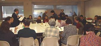 ���̂��Ƃ́@�u�f��h�܂�~�h��f��i2003.3.2�j�v���s�ψ���@�����グ 