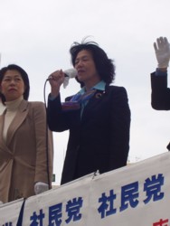 �Ж��}���k������ŉ������鈢���m�q(4��10���A���l�w�����ɂ�)